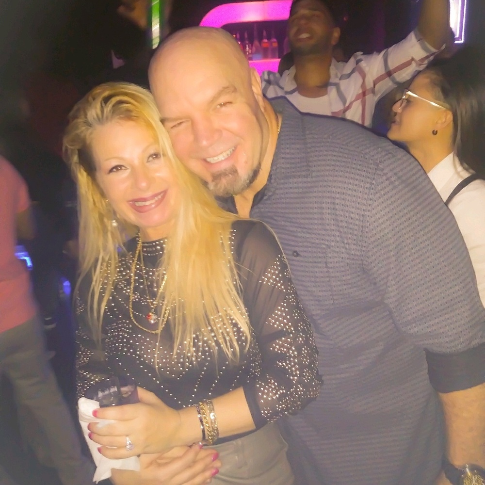 Meet your Posher, Eve